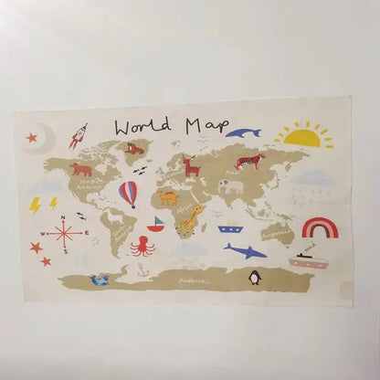 tenture murale textile aventurier carte du monde - kidyhome